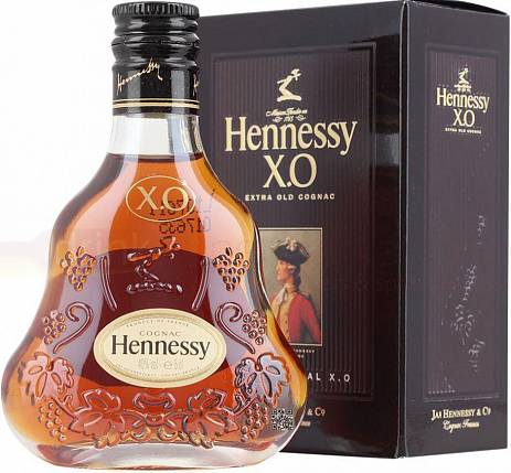 Коньяк Hennessy X.O with gift box  50 мл